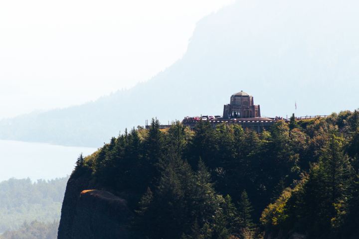 Vista House in the Gateway of the Columbia River Gorge